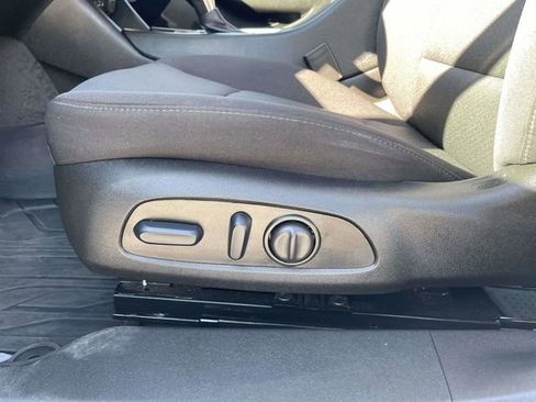 Used 2024 Chevrolet Malibu RS image 21