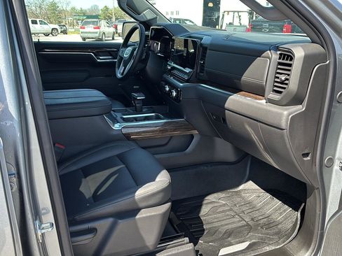 Used 2026 GMC Sierra 1500 Elevation w/ Elevation Premium Package image 23