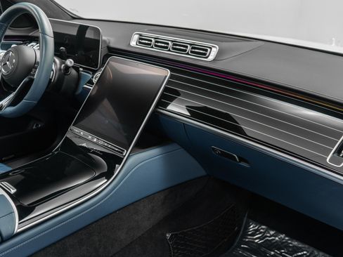 Used 2025 Mercedes-Benz S 580 4MATIC Sedan image 14
