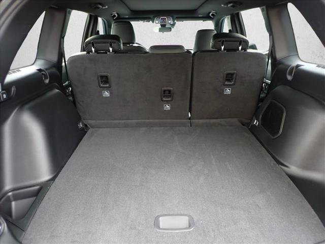New 2027 Jeep Grand Cherokee Limited w/ Limited Altitude Package AWD/4WD image 8