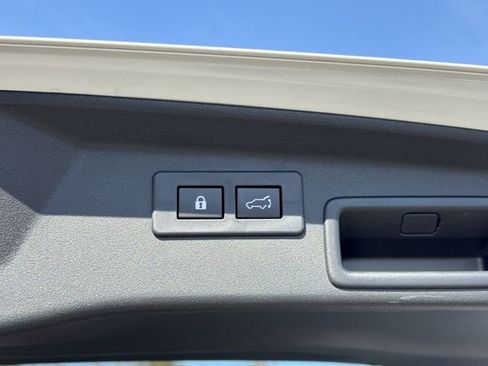 New 2026 Subaru Outback Touring XT image 16