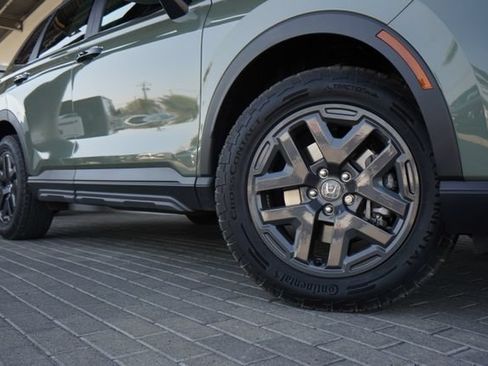 Used 2026 Honda CR-V TrailSport image 10