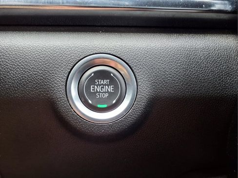 Certified 2025 GMC Terrain Elevation AWD/4WD image 23