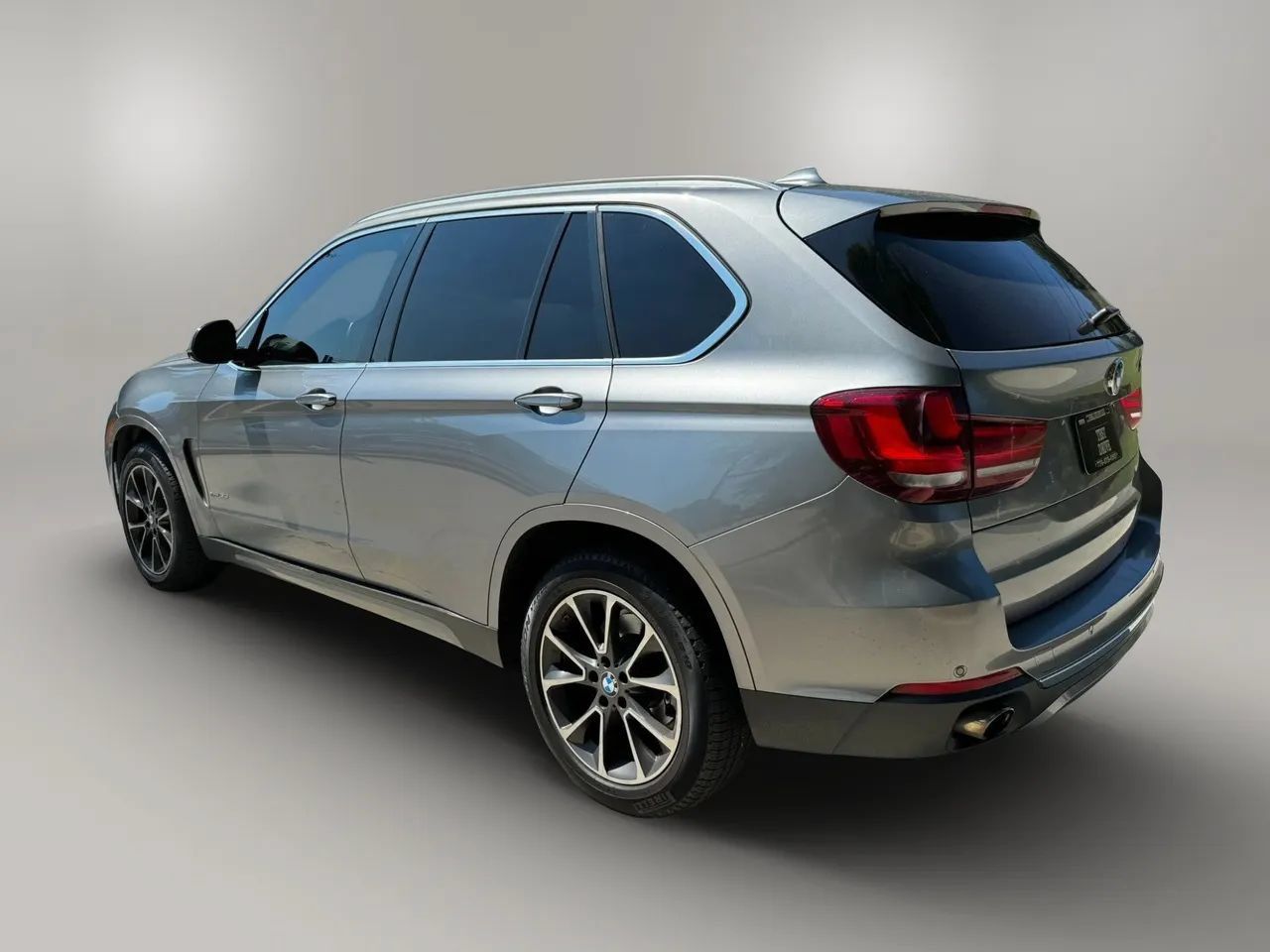 Used 2017 BMW X5 xDrive35i AWD/4WD image 7