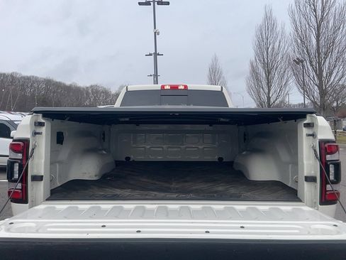 Used 2024 RAM 2500 Laramie w/ Night Edition image 6