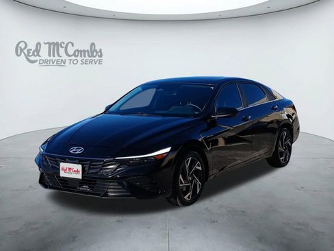 Certified 2024 Hyundai Elantra SEL w/ Convenience Package image 1