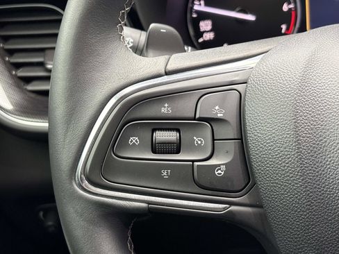 Certified 2023 Buick Envision Essence image 17