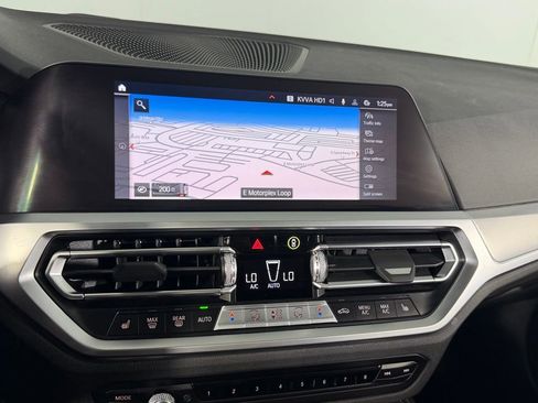 Used 2023 BMW M440i Coupe w/ Premium Package image 18