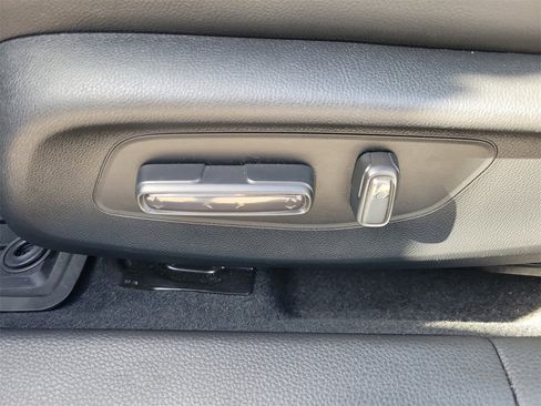 Used 2022 Honda Civic Sport Touring image 16