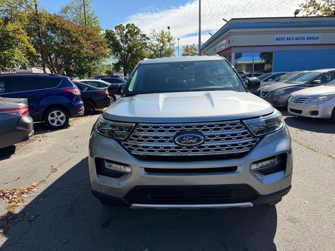 Used 2024 Ford Explorer Limited image 5