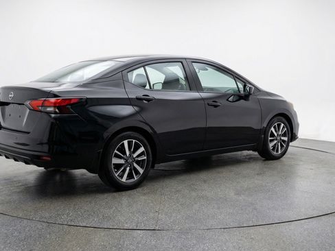 Used 2025 Nissan Versa SV FWD image 9