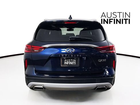 Certified 2021 INFINITI QX50 Essential w/ Convenience Package FWD image 8