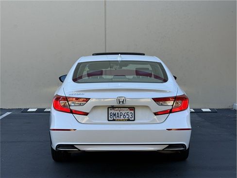 Used 2019 Honda Accord EX image 5