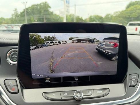 Certified 2025 Chevrolet Blazer LT AWD/4WD image 25