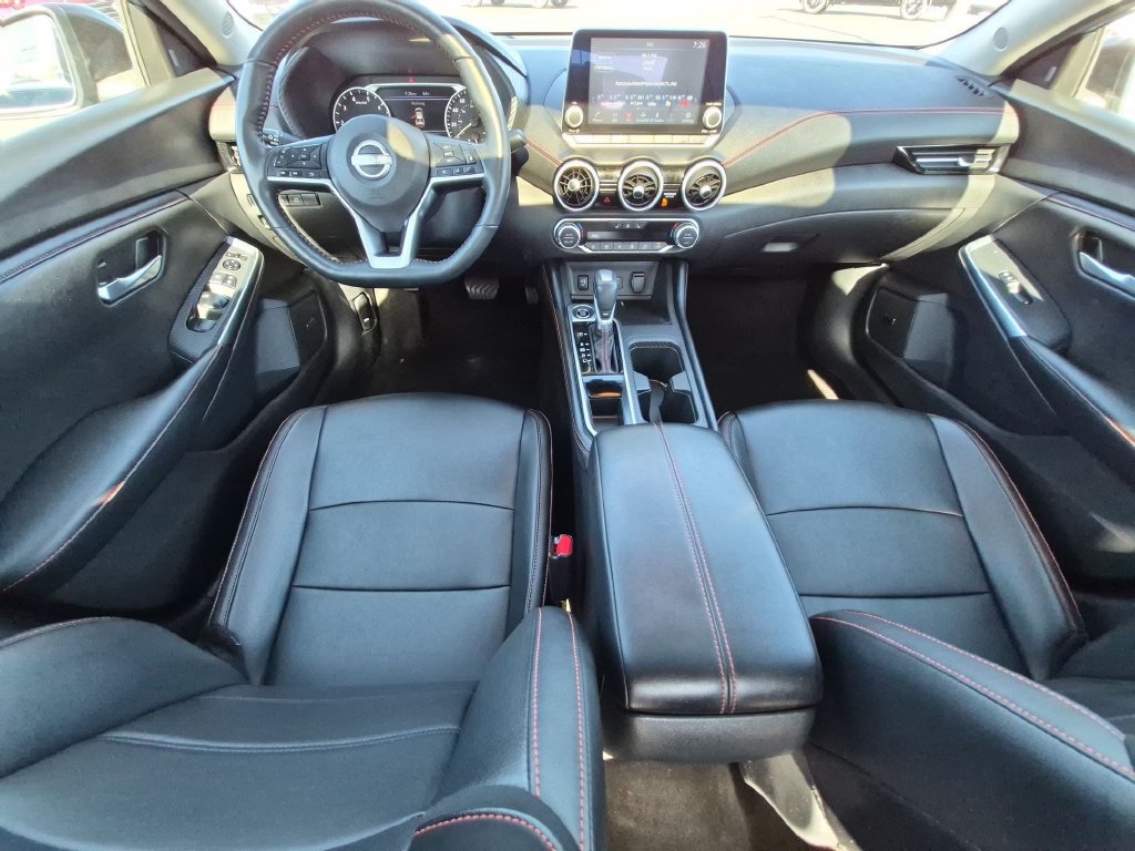 Used 2024 Nissan Sentra SR w/ SR Premium Package FWD image 25