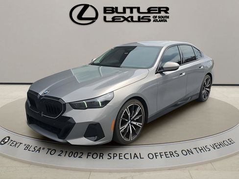 Used 2024 BMW 540i xDrive w/ Premium Package AWD/4WD image 1