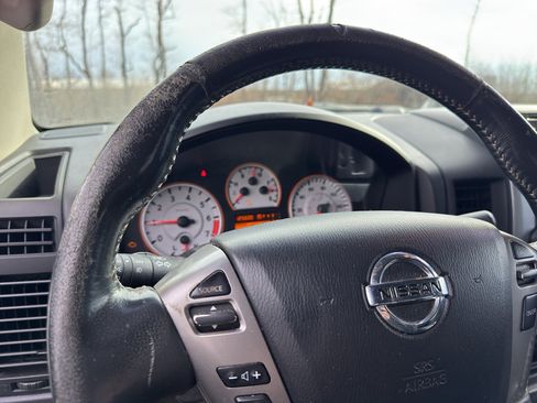 Used 2014 Nissan Titan PRO-4X image 8