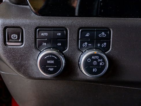 Used 2024 GMC Sierra 1500 Elevation w/ Elevation Premium Package image 19