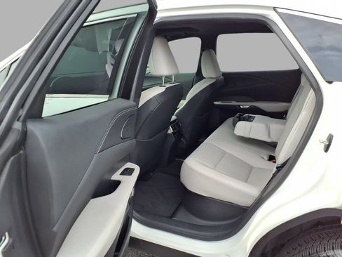Used 2023 Lexus RX 350 Premium w/ Accessory Package (K3) AWD/4WD image 24