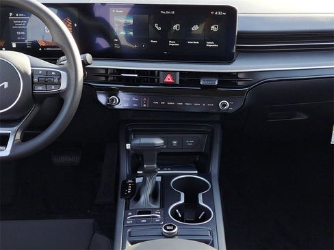 New 2026 Kia K5 LXS image 49