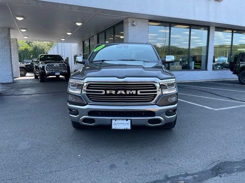 Used 2023 RAM 1500 Laramie AWD/4WD image 2