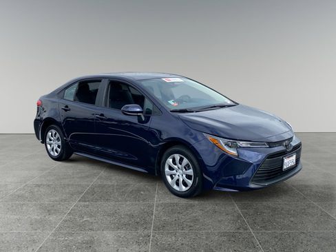 Certified 2025 Toyota Corolla LE image 7