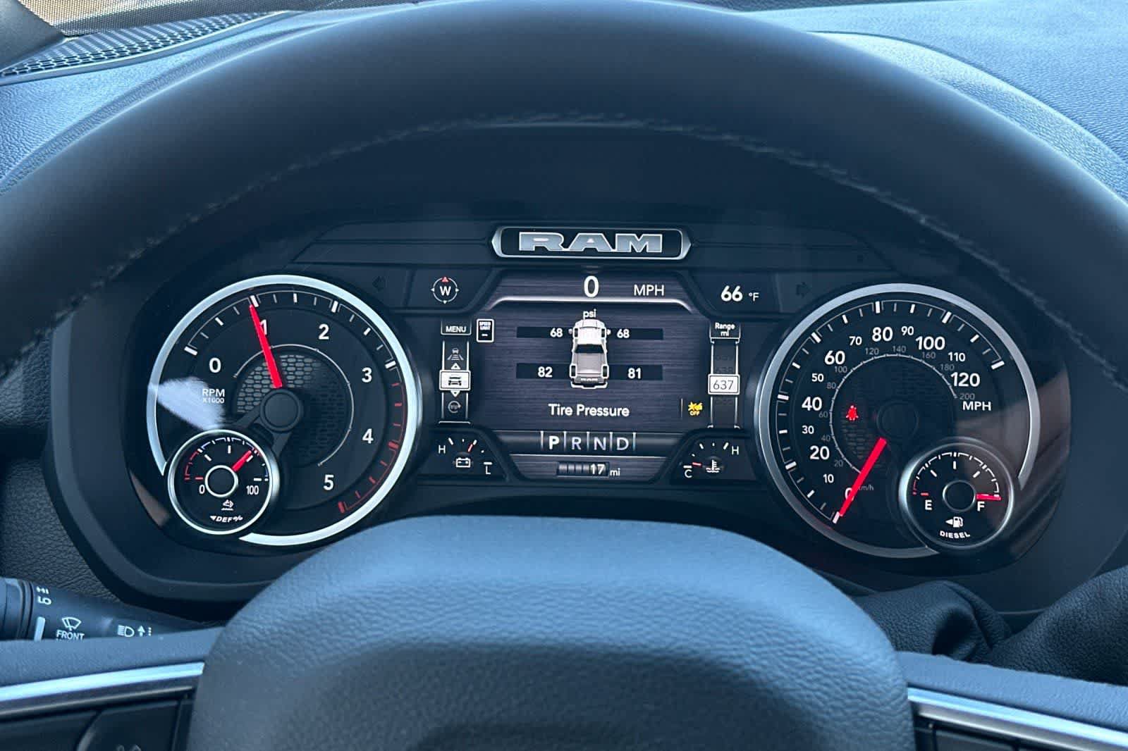 New 2026 RAM 3500 Big Horn AWD/4WD image 28
