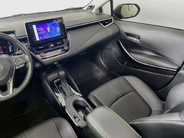 Used 2024 Toyota Corolla XLE FWD image 24