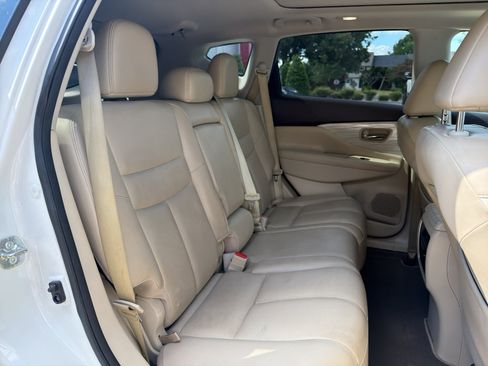 Used 2017 Nissan Murano SL w/ SL Technology Package FWD image 19