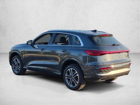 Certified 2025 Audi Q5 Premium w/ Convenience Package AWD/4WD image 7