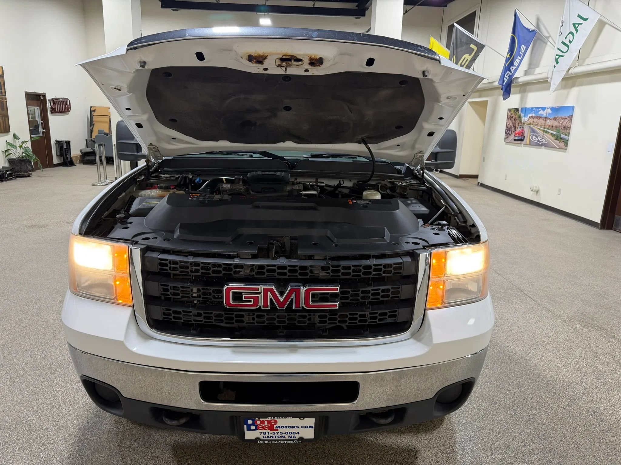 Used 2014 GMC Sierra 3500 W/T w/ Snow Plow Prep Package AWD/4WD image 52