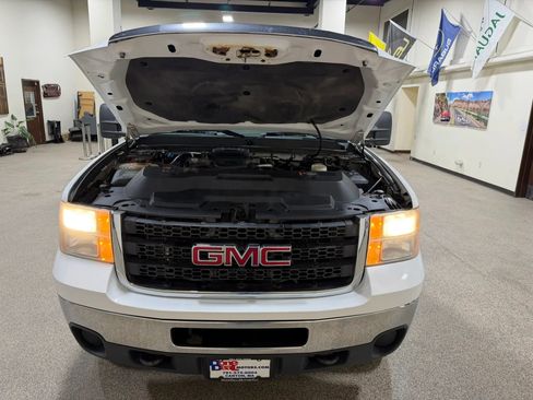 Used 2014 GMC Sierra 3500 W/T w/ Snow Plow Prep Package AWD/4WD image 52