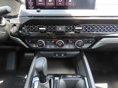 New 2025 Honda Accord EX-L image 19