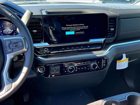 New 2025 Chevrolet Silverado 1500 LT image 13