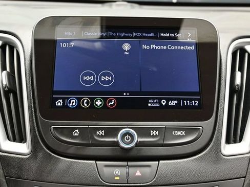 Used 2024 Chevrolet Malibu LT FWD image 29