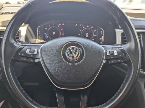 Used 2019 Volkswagen Atlas SEL Premium AWD/4WD image 16