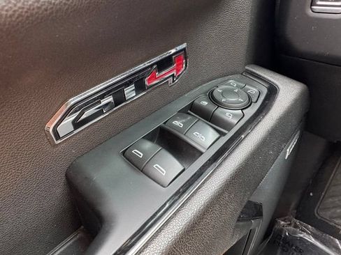 Certified 2023 GMC Sierra 1500 AT4 w/ Technology Package AWD/4WD image 34