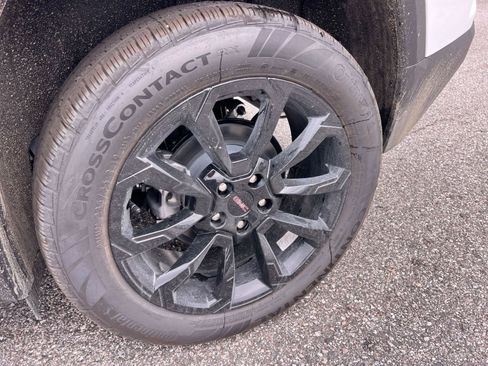 New 2026 GMC Terrain Elevation w/ Black Edition image 11