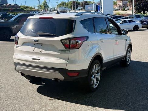 Used 2018 Ford Escape Titanium w/ Ford Safe & Smart Package AWD/4WD image 4