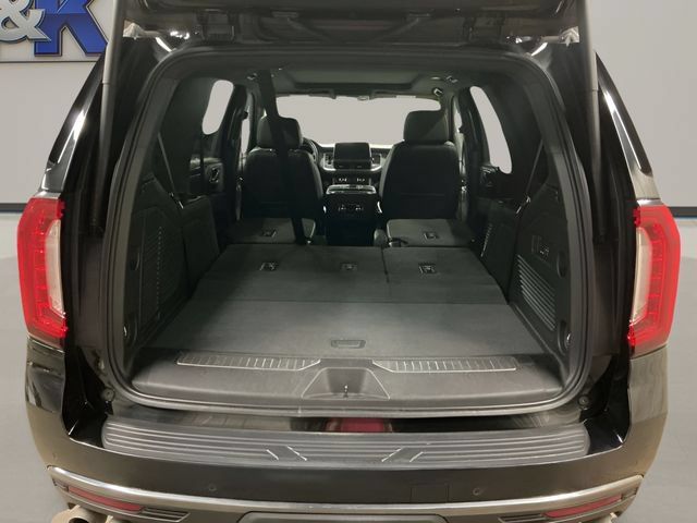 Used 2022 GMC Yukon AT4 AWD/4WD image 8