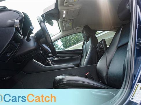 Used 2019 MAZDA MAZDA3 Sedan FWD image 17