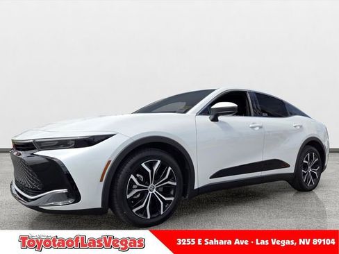 Certified 2023 Toyota Crown XLE image 1