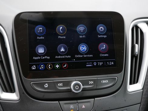 Used 2024 Chevrolet Malibu LT image 22