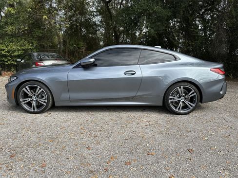 Used 2022 BMW 430i Coupe w/ Convenience Package image 3