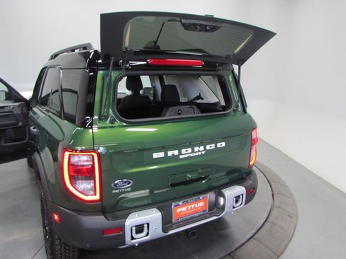 New 2025 Ford Bronco Sport Outer Banks w/ Sasquatch Outer Banks Package image 31