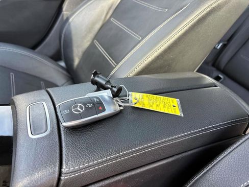 Used 2020 Mercedes-Benz CLA 250 4MATIC image 34