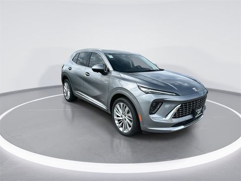 New 2026 Buick Envision Avenir image 2