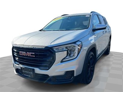 Used 2022 GMC Terrain SLE w/ Driver Convenience Package