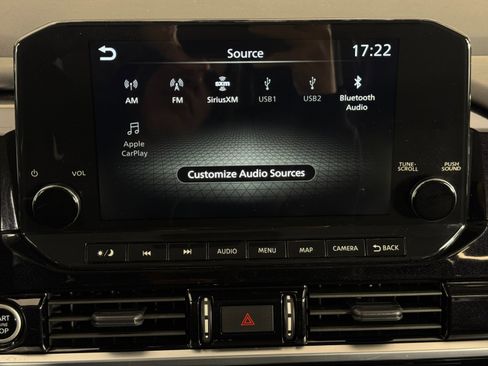 Used 2023 Nissan Pathfinder SL image 22