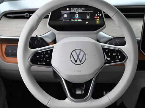 New 2025 Volkswagen ID. Buzz 1st Edition image 9